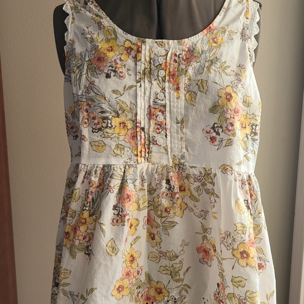 Lauren Conrad Sleeveless Floral Blouse Top Size Large